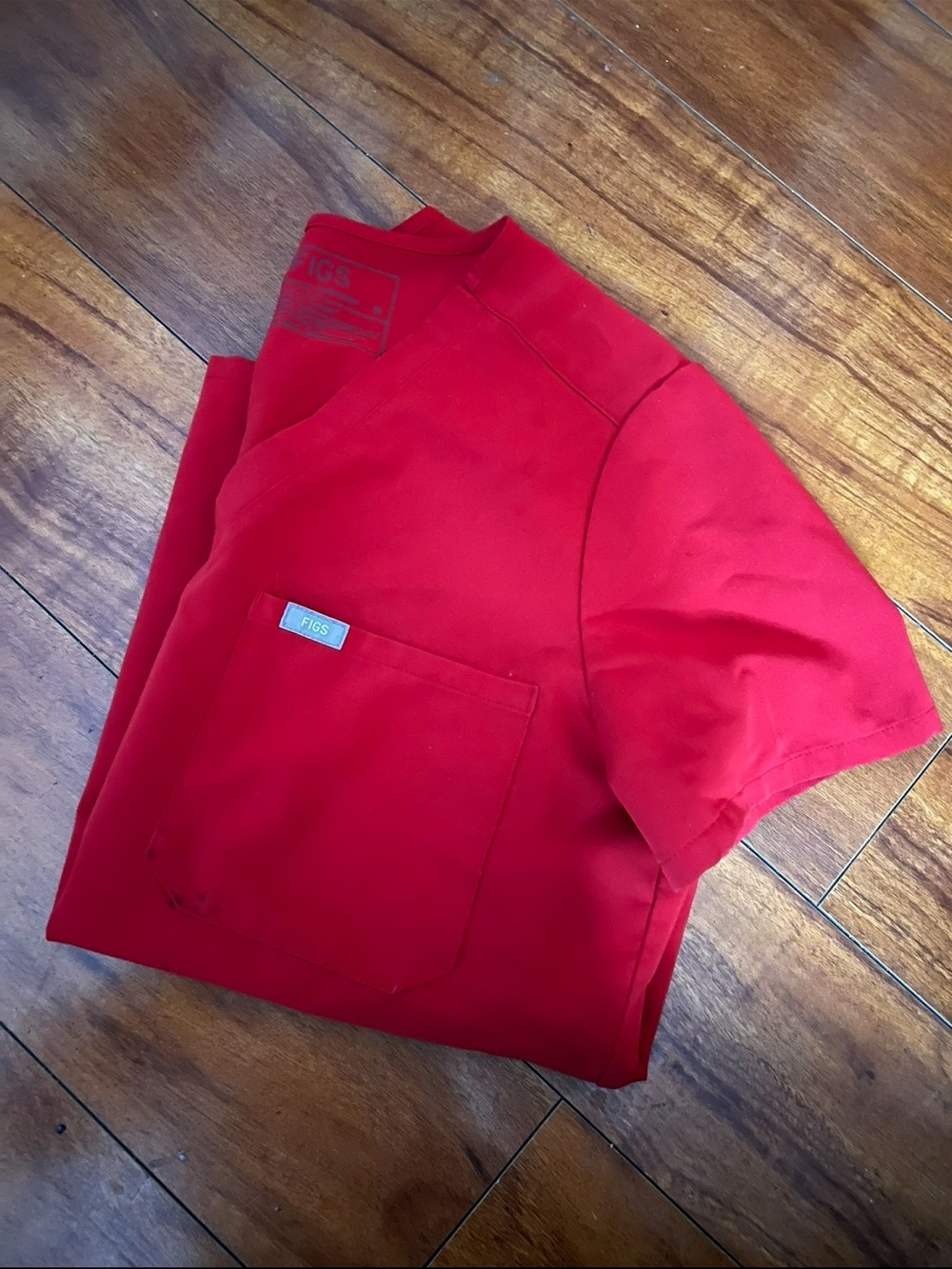 FIGS Red Lightweight Scrub set